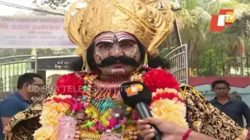 Bargarh Dhanu yatra’s ‘Kansa’ 'demands Rs 3000 bribe' from deceased’s family, complaint lodged
