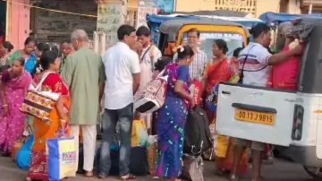 Tourists face problem while leaving Puri
