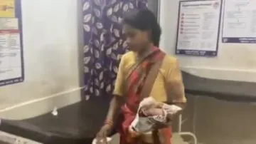 Pregnant tribal woman forced to clean hospital bed in MP
