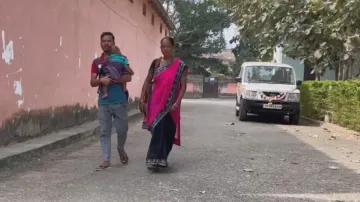 Cyber fraudsters posing as doctors loot money from pregnant women in Odisha