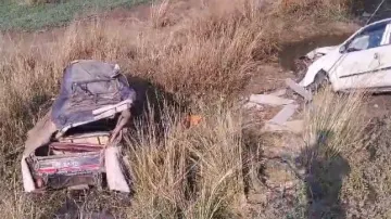 Five killed, six critically injured in SUV-auto crash in UP's Shravasti