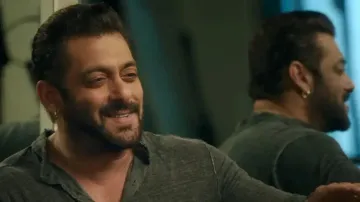 Salman Khan 'The Real Heartthrob'! Sikandar star's old clip says it all, watch