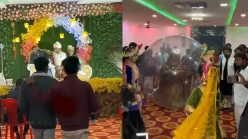 Wedding or circus! Video of bride's entry triggers debate, watch