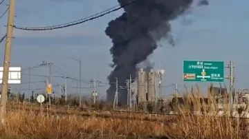 Plane crash lands in South Korea