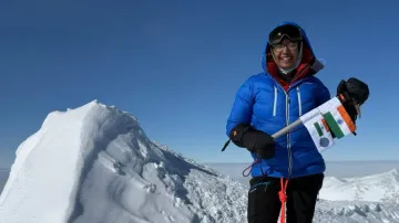 Mumbai teen becomes youngest female to have conquered hightest peaks in all 7 continents