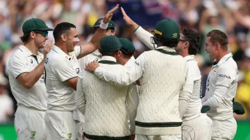 Australia take 2-1 lead with 184-run win over India in 4th Test Match