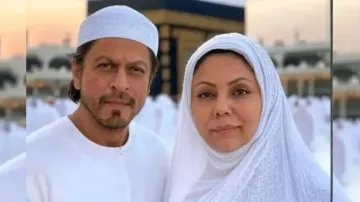 Shah Rukh Khan and Gauri Khan visited Mecca with Aryan Khan for...! Here's the truth