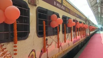 Special pilgrimage train carrying 800 senior citizens from Bhubaneswar departs 