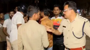 Auto-rickshaw driver stabbed in Bhubaneswar; outfit stages protest
