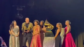 Indian-American musician Chandrika Tandon wins Grammy for 'Triveni'