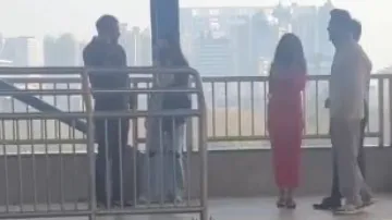 Valentine’s Day kalesh: Girlfriend catches 'cheating' boyfriend with another girl, watch what happen