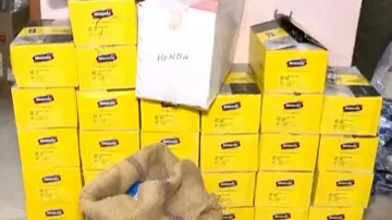 Commissionerate Police busts duplicate vehicle parts racket in Bhubaneswar