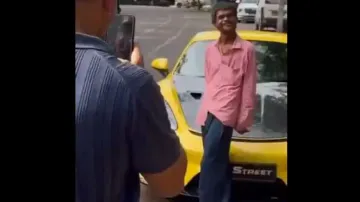 Anand Mahindra touched by Porsche owner’s kindness; shares adorable video on humanity