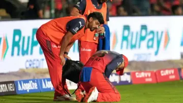 Virat Kohli was hit on his thumb 