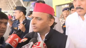 Akhilesh Yadav meets Congress leader Srikant Jena as Samajwadi Party eyes expansion in Odisha