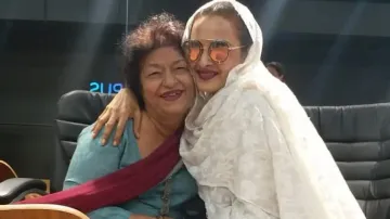 Saroj Khan, Rekha