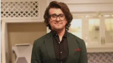 Pahalgam attack: Sonu Nigam loses cool after fan shouts ‘Kannada, Kannada’ during Bengaluru concert