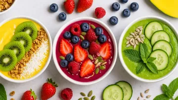 Summer smoothie bowls