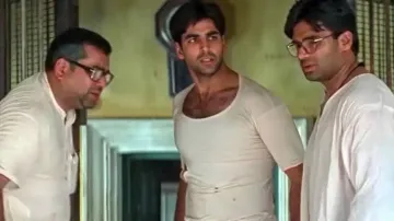 Paresh Rawal rightful exit from Hera Pheri 3 post adds fuel to feud