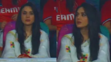 Preity Zinta spotted teary-eyed after IPL 2025 loss, yet goes to cheer up PBKS players