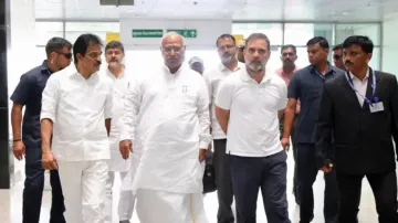 Rahul Gandhi, Kharge reach Odisha, welcomed by Congress leaders