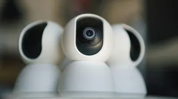Govt officer accuses husband of installing spy cameras in bedroom; cops launch probe