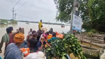 Boats turn lifeline as 90 villages cut off in Odisha’s Balasore; fresh surge in Subarnarekha sparks 