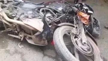 Two youths killed in collision with bus in Odisha