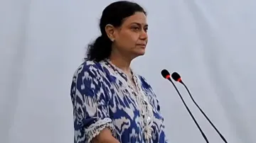 OTV managing Director Jagi Mangat Panda addresses students of IIMC, Dhenkanal