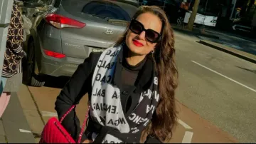 Love's toll on fame! How Ameesha Patel’s relationship with Vikram Bhatt cost her flourishing career