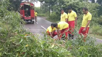 Cyclone Titli scares, but spares Odisha