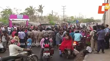Resentment over lack of power supply post Cyclone Fani brews in Odisha