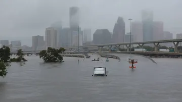 Hurricane Harvey devastates Texas with 'unprecedented floods'