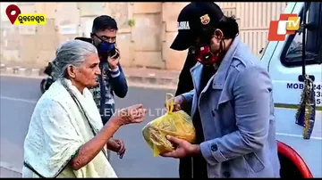 Actor Sabyasachi Earns Pat For Another Philanthropic Act