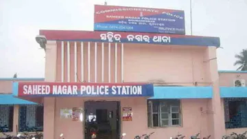 Scribe beaten up inside cinema hall for opposing lewd remarks