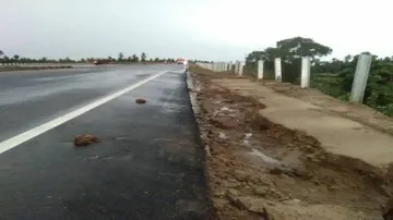 Samajajpur road repair continues on war footing