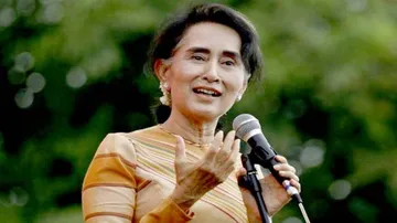 Oxford college removes painting of Aung San Suu Kyi