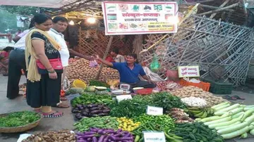 This Lucknow vegetable market bats for Sanskrit
