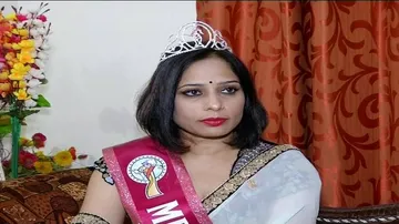 Odisha-born Sarita wins Mrs India USA 2016