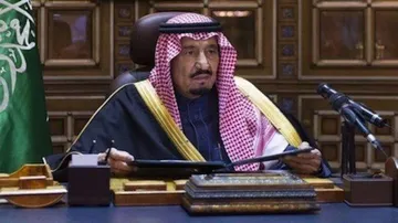 Saudi Arabia to end domination of foreigners in jobs