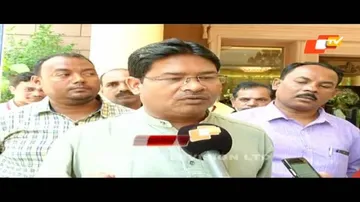 CM launches municipal cadre; 3,213 new posts on anvil