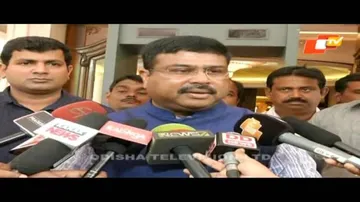 BJP-BJD war of words over 'teacher on call' continues