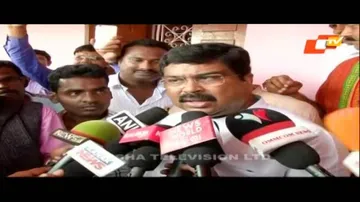 BJP team visits Malkangiri to review JE situation; denied police security