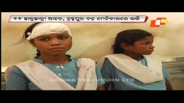 11 students injured as truck hits school auto rickshaw