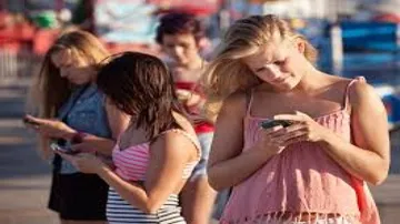 Smartphone addiction may create personal, social problems