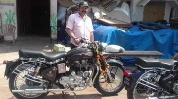 Bullet Love: Cuttack man celebrates birthday of his prized Royal Enfield
