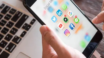 Indians always on social media during vacation: Survey