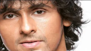Not addressing devotional music a disservice: Sonu Nigam