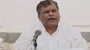 Modi misleading people on Paradip project: Congress