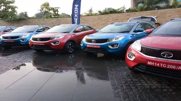 Tata Motors launches end of the year sales offer